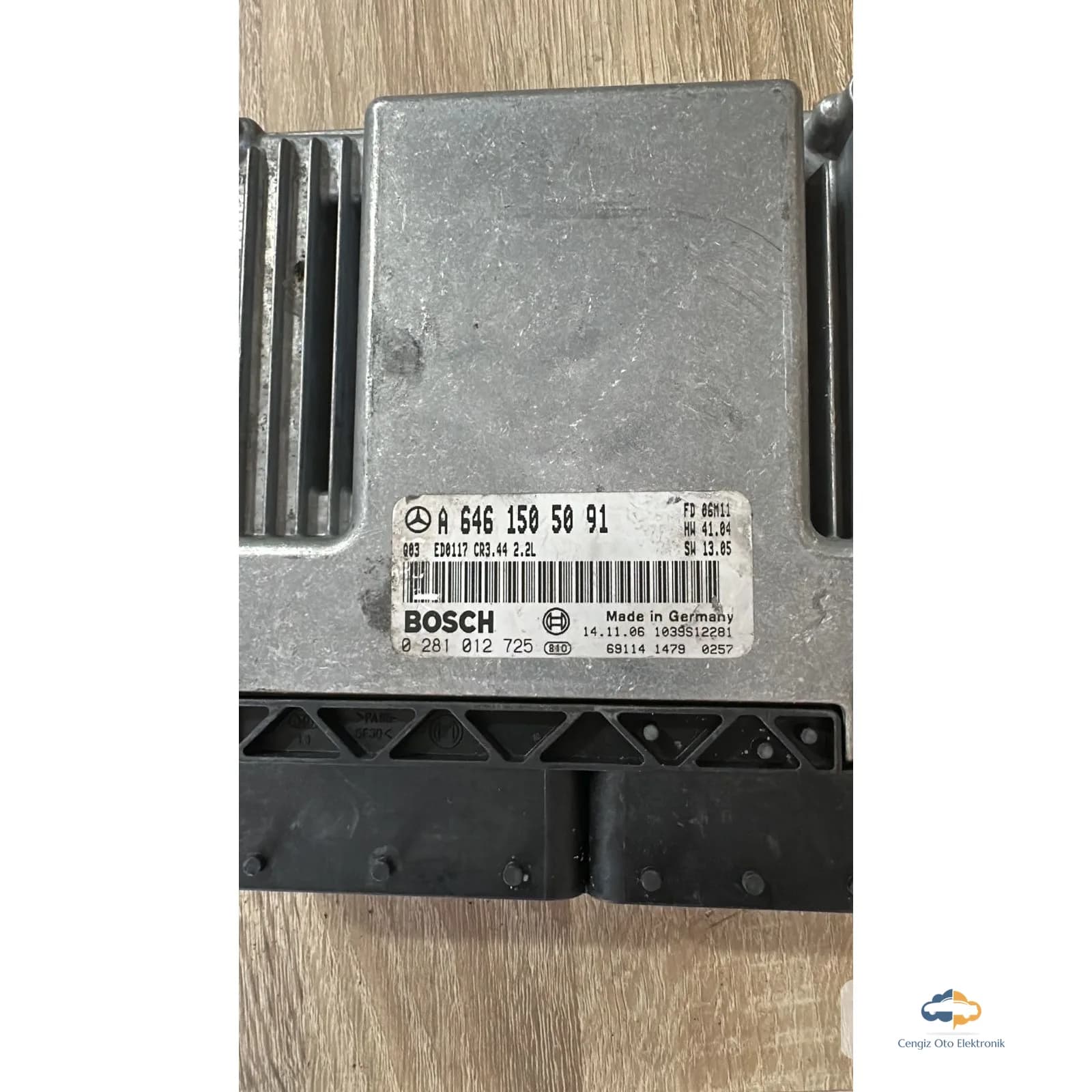 Mercedes C-Serisi W203 CLK C209 Motor Beyini - 0 281 012 725 - A 646 150 50 91 - 1039S12281