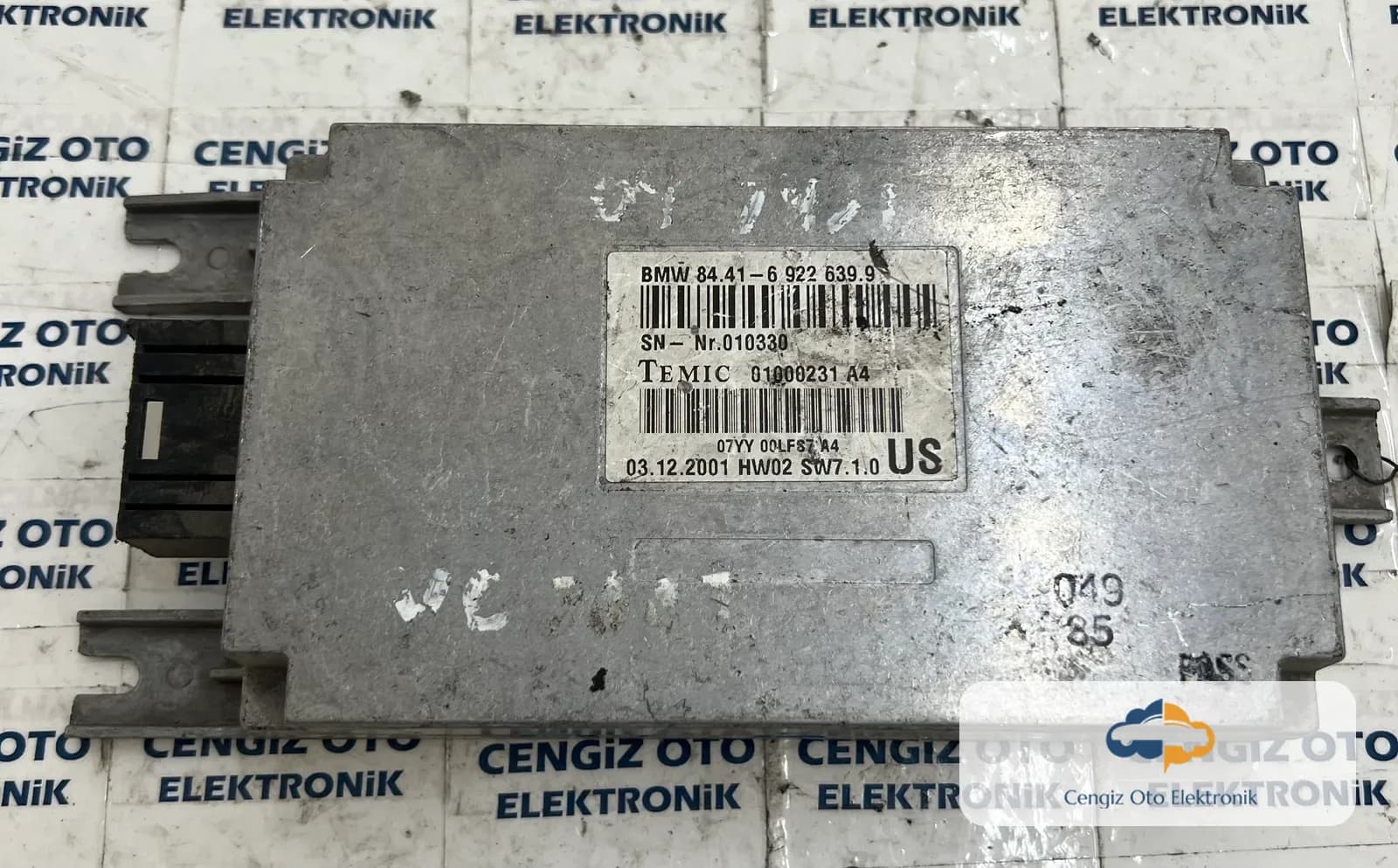 BMW 84.41-6922639.9 - 01000231A4 - BMW Bluetooth Beyini