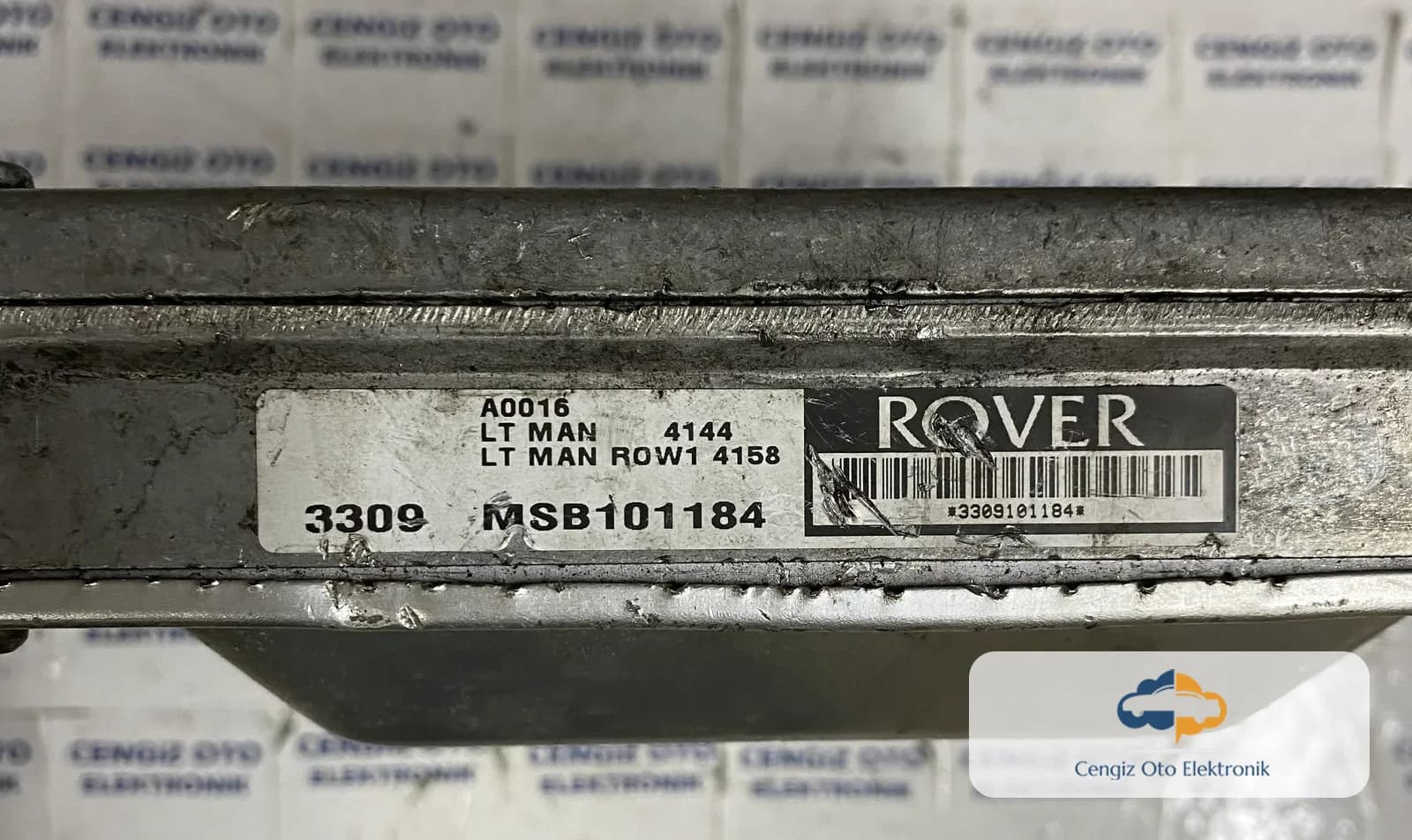 Land Rover Motor Beyini - MSB101184