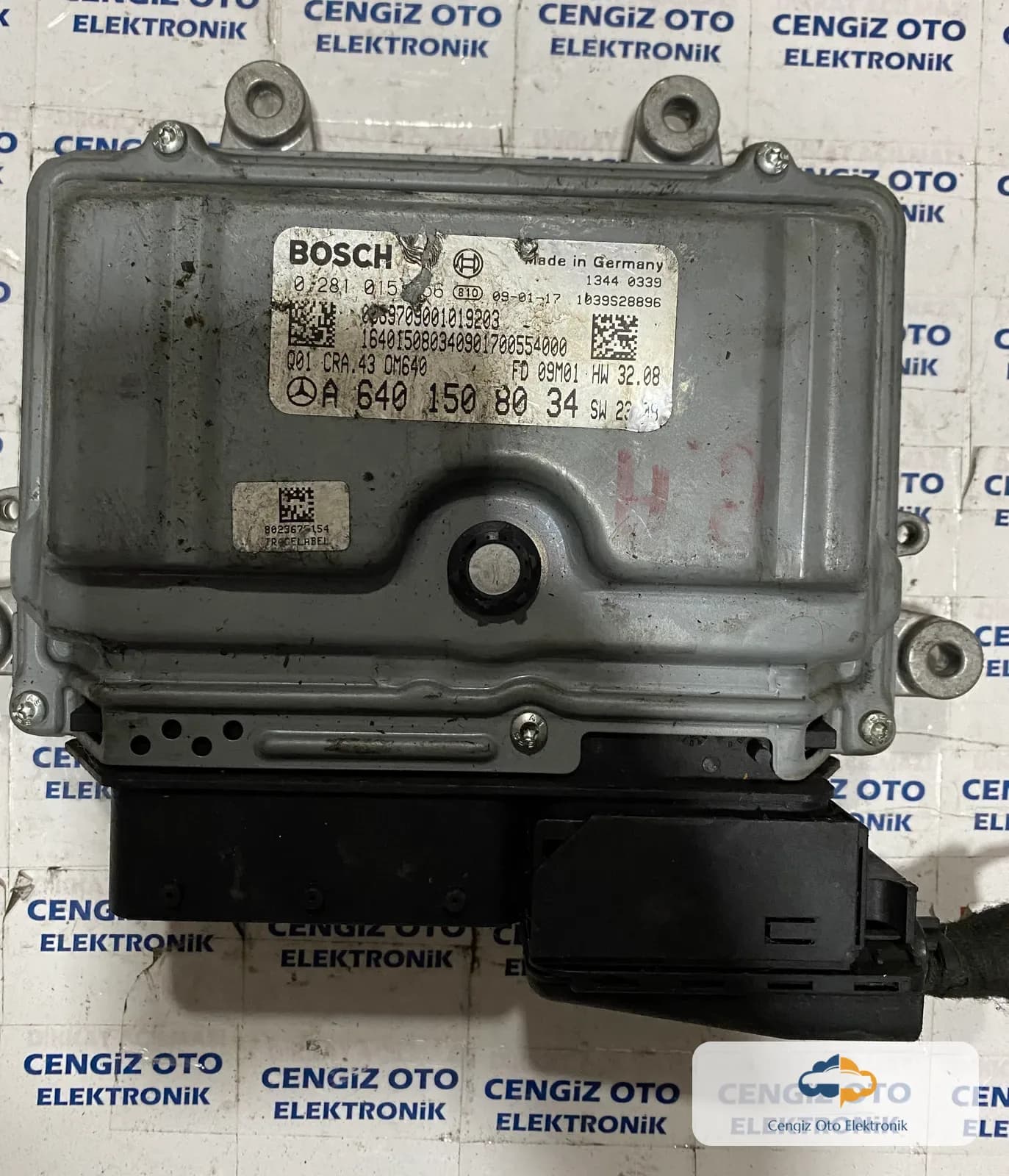 Mercedes Motor Beyini  - A6401508034