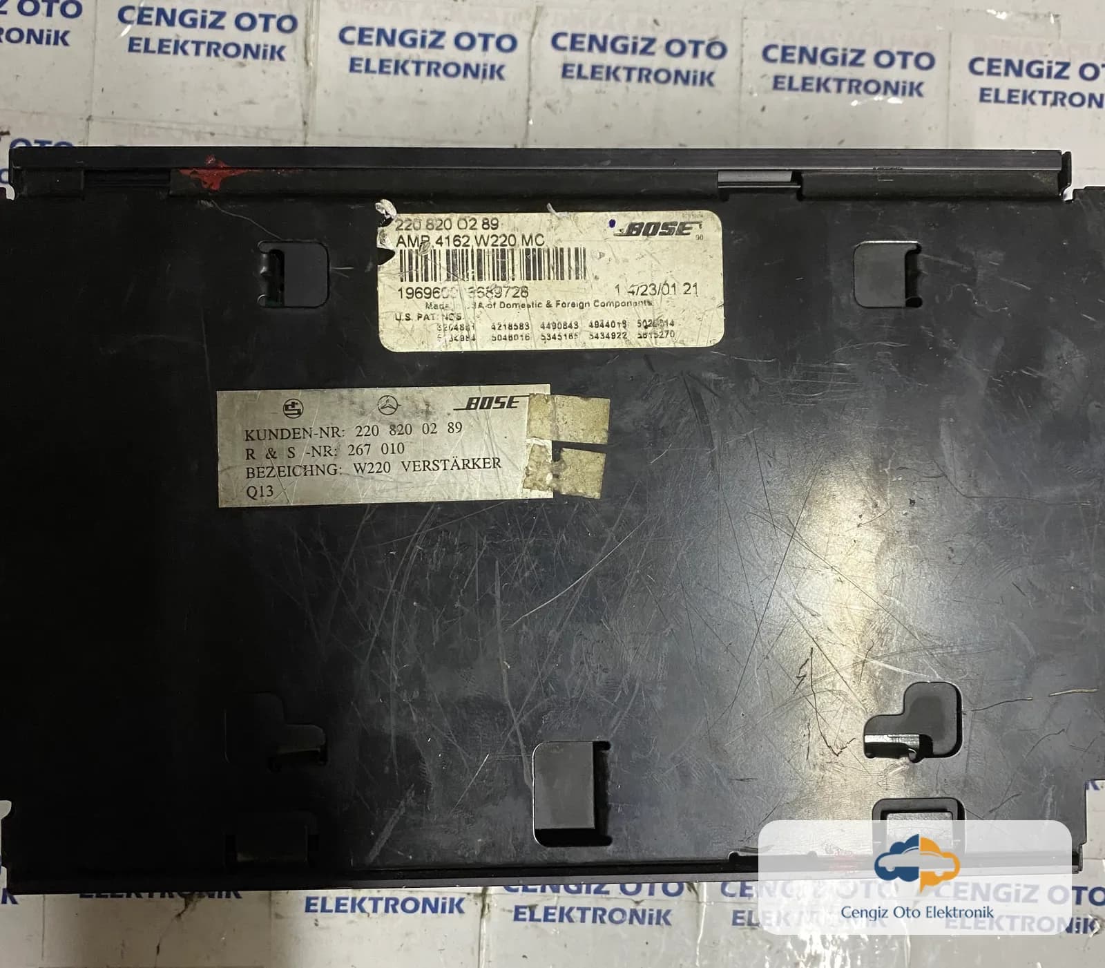 Mercedes Amplifier - 2208200289
