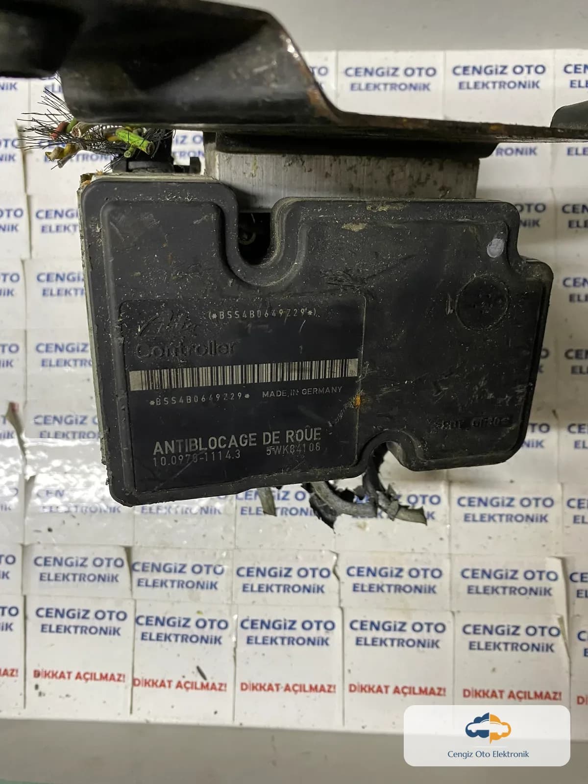 Peugeot 206 ABS Beyini - 5WK84106 - 10097011143