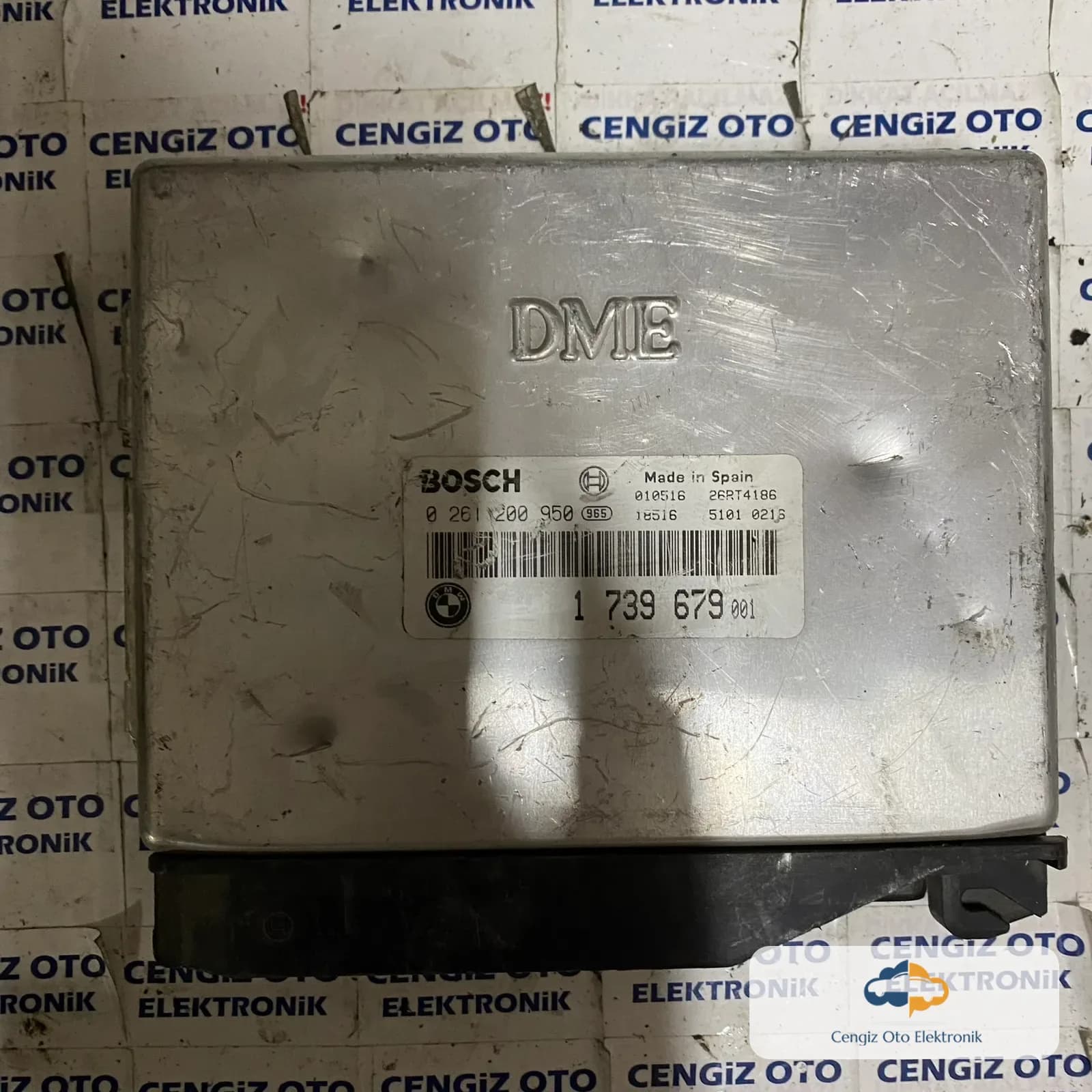 BMW E36 Motor Beyini - 0261200950 - 0 261 200 950 - 1739679 - 1 739 679