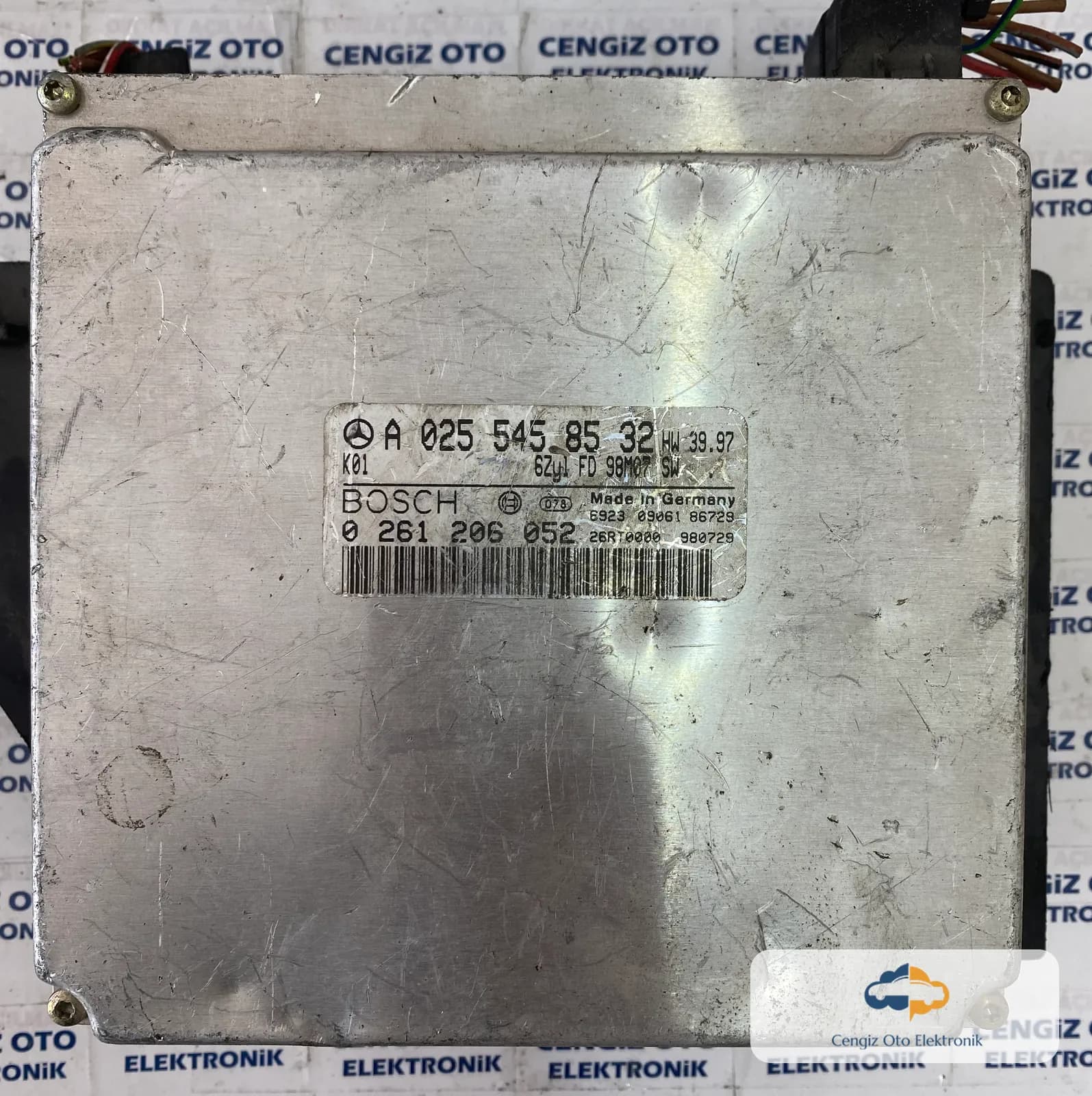 Mercedes Motor Beyini - A0255458532 - 0261206052