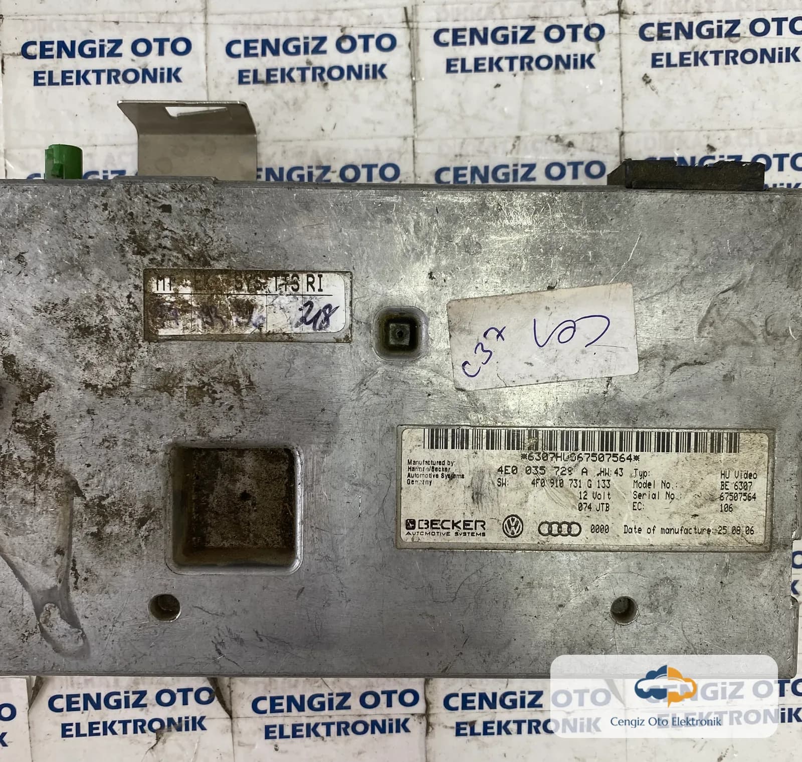 Audi Navigasyon Kontrol Modülü - 4E0035729A