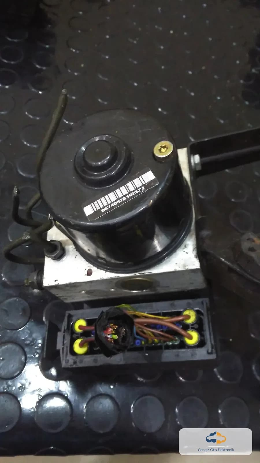 Bmw BMW 3 Serisi (E46), BMW Z3 (E36/7) ABS / ASC Beyni ve Hidrolik Pompa Ünitesi (ABS Kontrol Modülü / Hidrolik Blok)