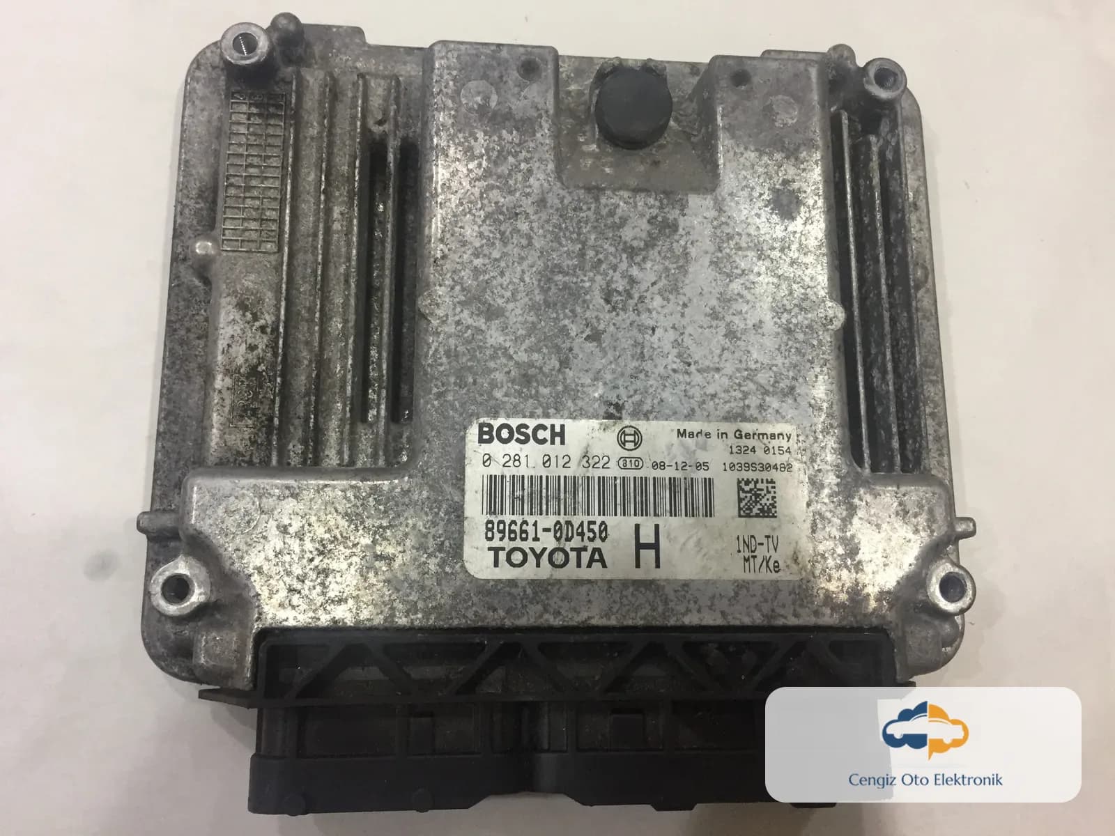 Toyota Yaris Motor Beyini - 0281 012 322