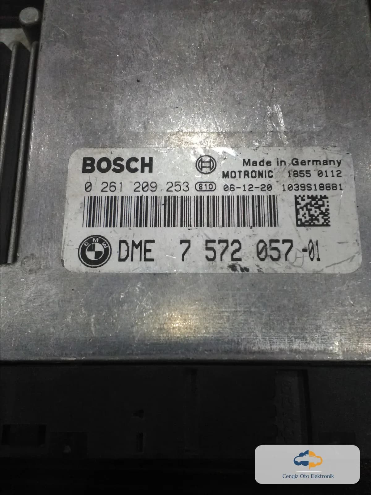 Bmw BMW – X5 (E70) Motor Beyini / Motor Kontrol Ünitesi (DME - Digital Motor Electronics / ECU) - DME7572057-01