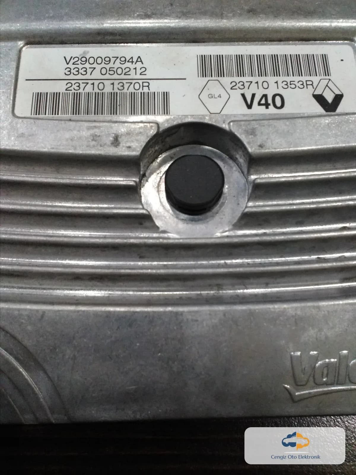 Renault Renault Megane III / Scénic III / Fluence 1.6 16V Motor Beyni (ECU / Motor Kontrol Ünitesi) - 237101370R