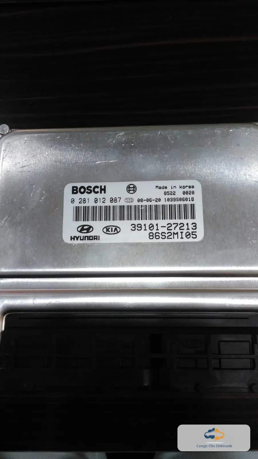 Hyundai Hyundai Santa Fe I (SM) 2.0 CRDi Motor Beyini / Motor Kontrol Ünitesi (ECU / ECM - Bosch EDC15C7) - 39101-27213