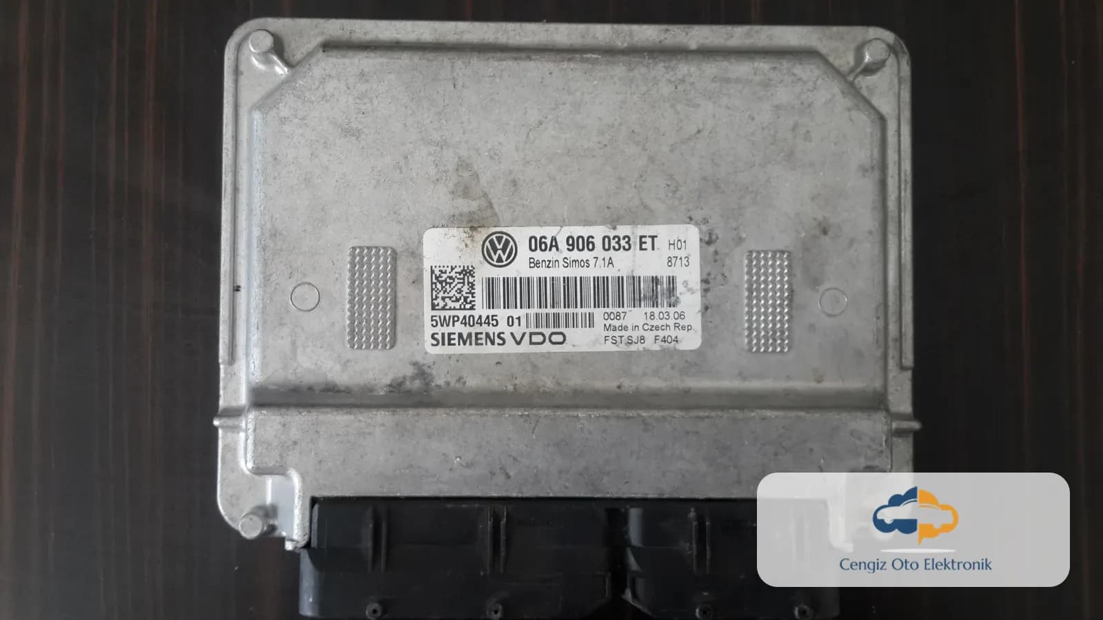 Volkswagen Touran 1.6 Motor Beyini - 06A906033ET