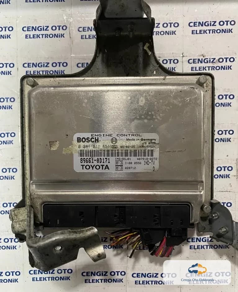 Toyota Yaris Motor Beyini - 0281011651 - 0 281 011 651 - 896610D171 - 89661-0D171