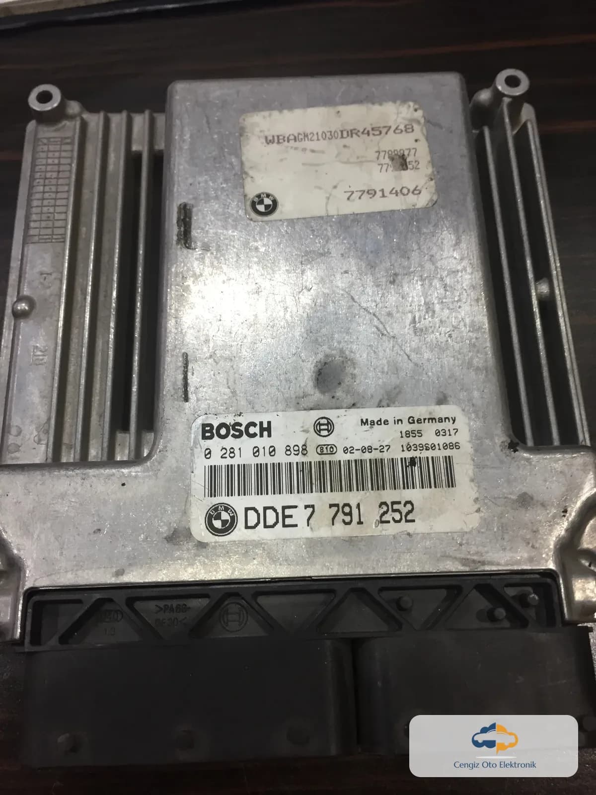 Bmw 7 Serisi - 0281010898 - E60 E65 - 7.30D 3.0 DIESEL