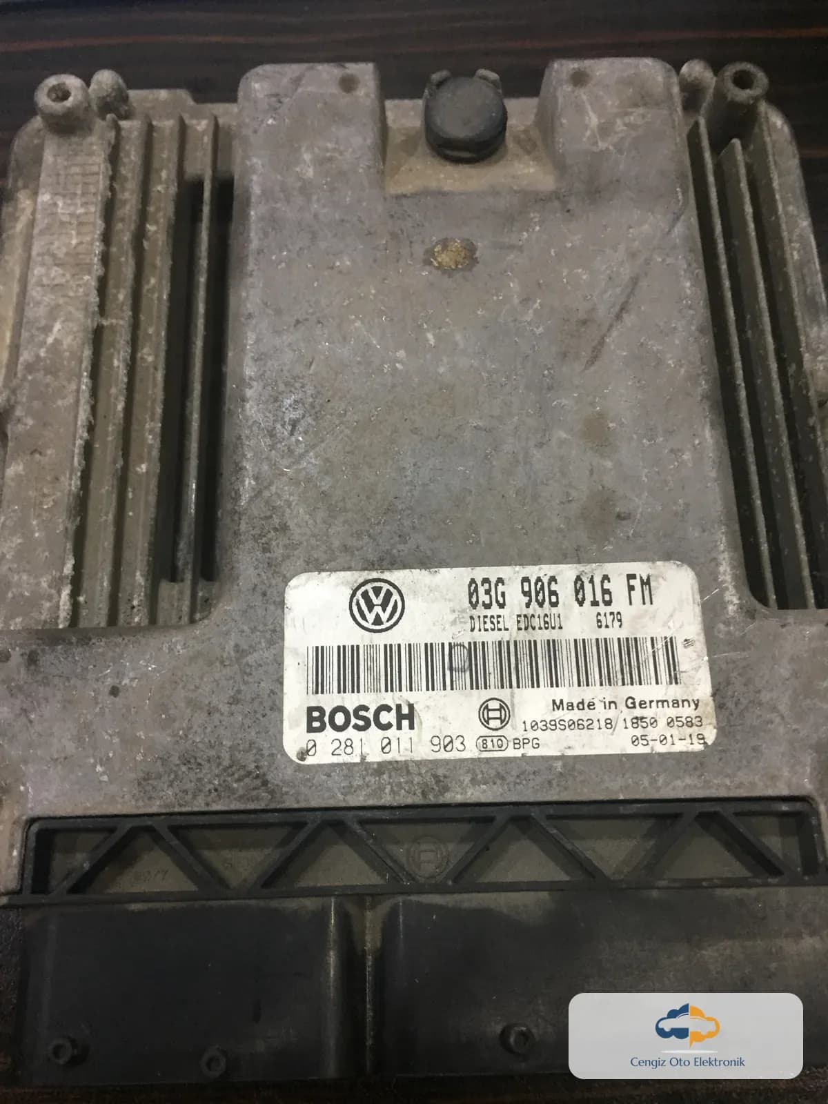 Volkswagen Golf / Jetta 2.0 Motor Beyini - 0281011903 - 03G906016FM