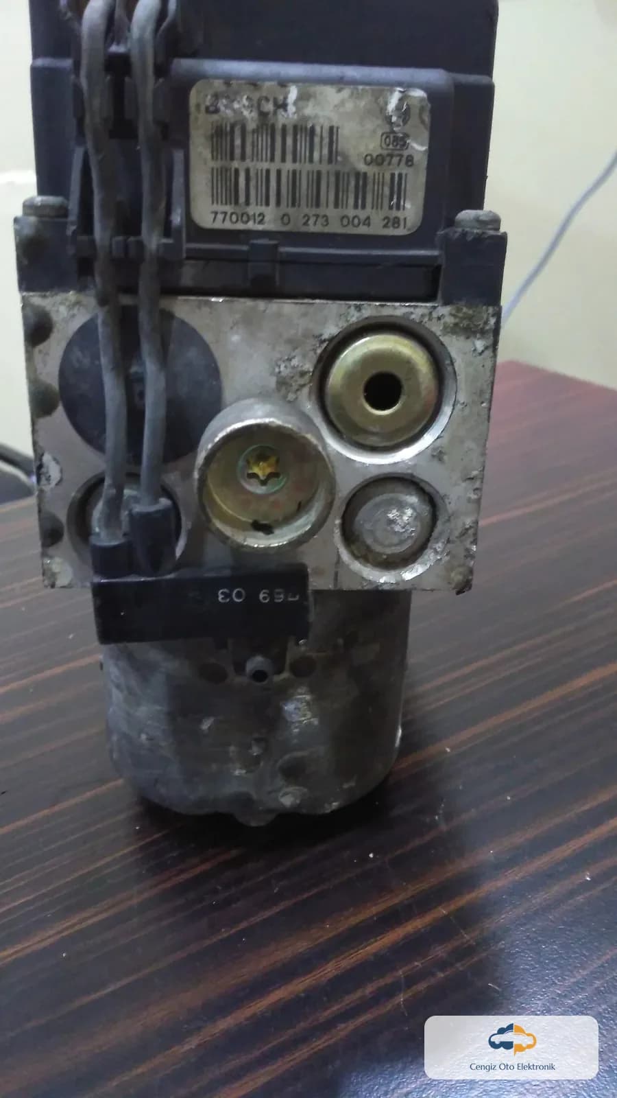Audi, Volkswagen Audi A4 B5, Audi A6 C5, Volkswagen Passat B5 ABS Beyini / ABS Kontrol Modülü ve Hidrolik Pompa Bloğu (Bosch 5.3 Serisi)