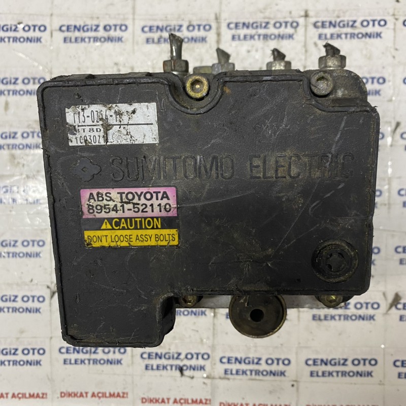 Toyota Yaris ABS Beyini - 8954152110 - 89541-52110